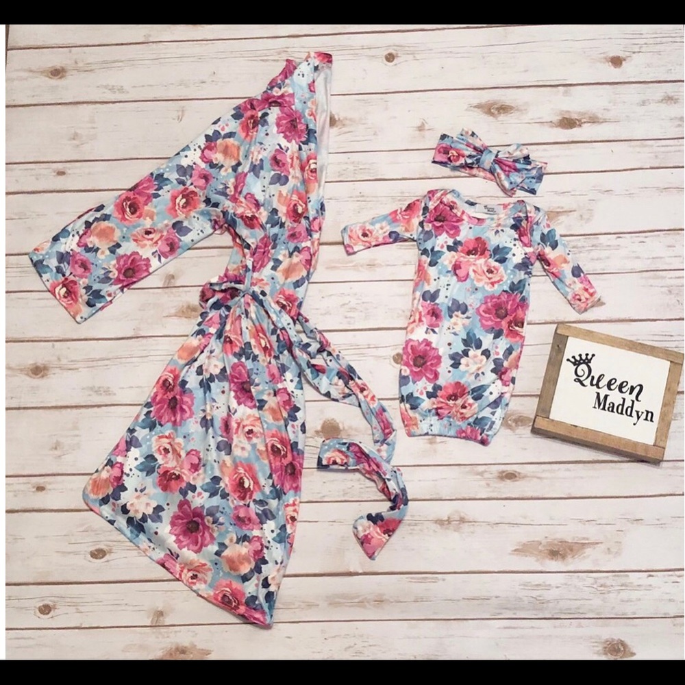 New Mommy Robe/gown/Swaddle sets. So adorable
